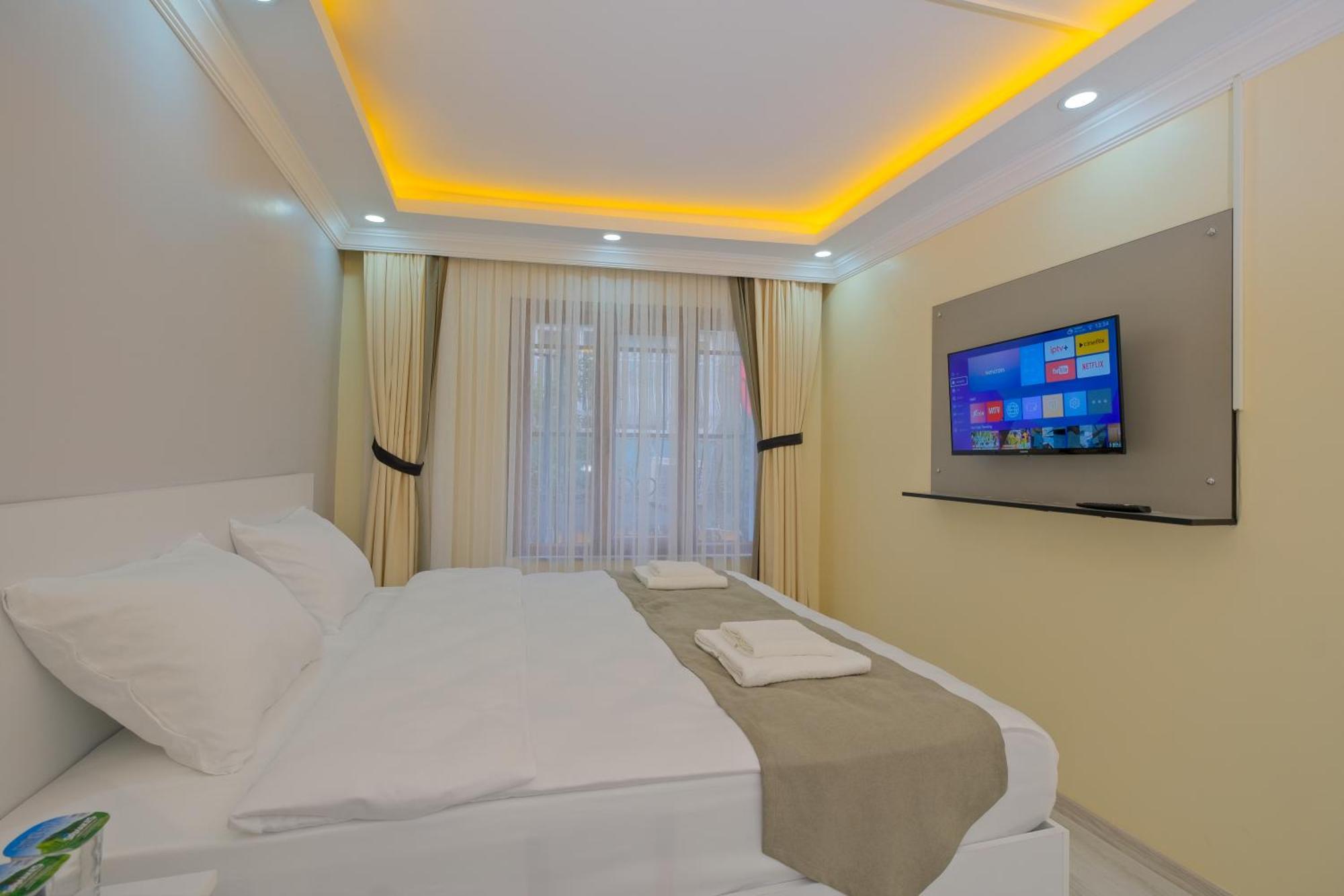 Lucky Hotel Istanbul Exterior foto